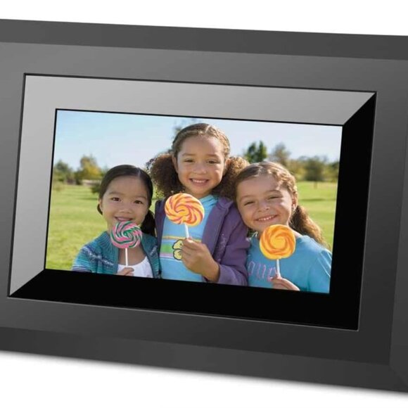 Kodak Easyshare SV811 Digital Photo Frame, 8 New Kodak EasyShare SV-811 8-inch Digital Picture Frame